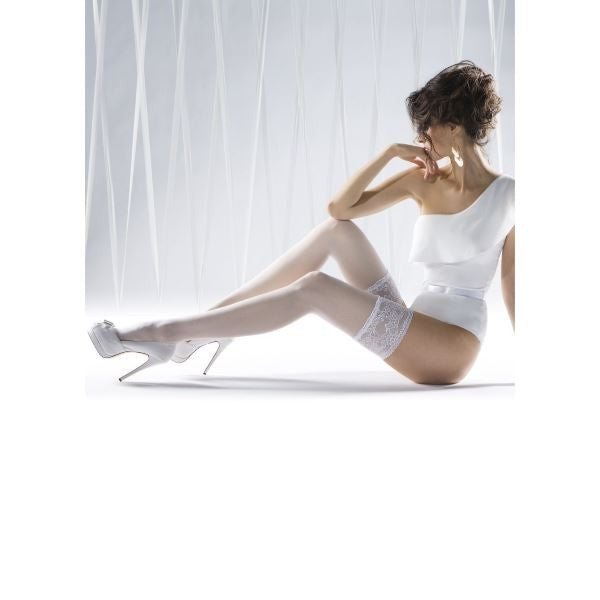 Ciorapi mireasă HYD Anniversary Bianco Ottico – eleganță și detalii delicate pentru ziua nunții