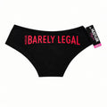 Chiloți negri Hustler cu imprimeu roșu „Barely Legal”, fotografia produsului pe fundal alb